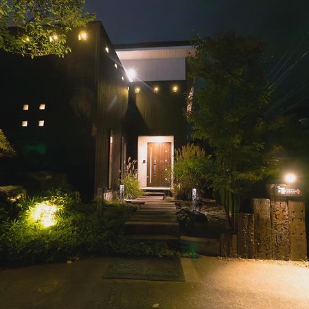פוג'יושידה Sweet Villa Takasama מראה חיצוני תמונה